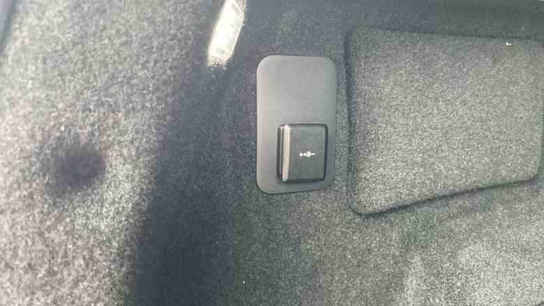 Land Rover Range Rover Evoque 1.5 P270e Autobiography 5dr Auto [Revised] Hatchback